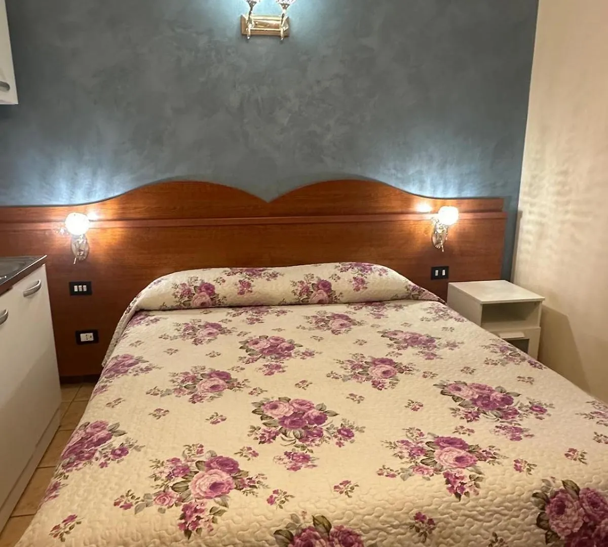 Near Termini Station Hotel Rom 3*,  Italien