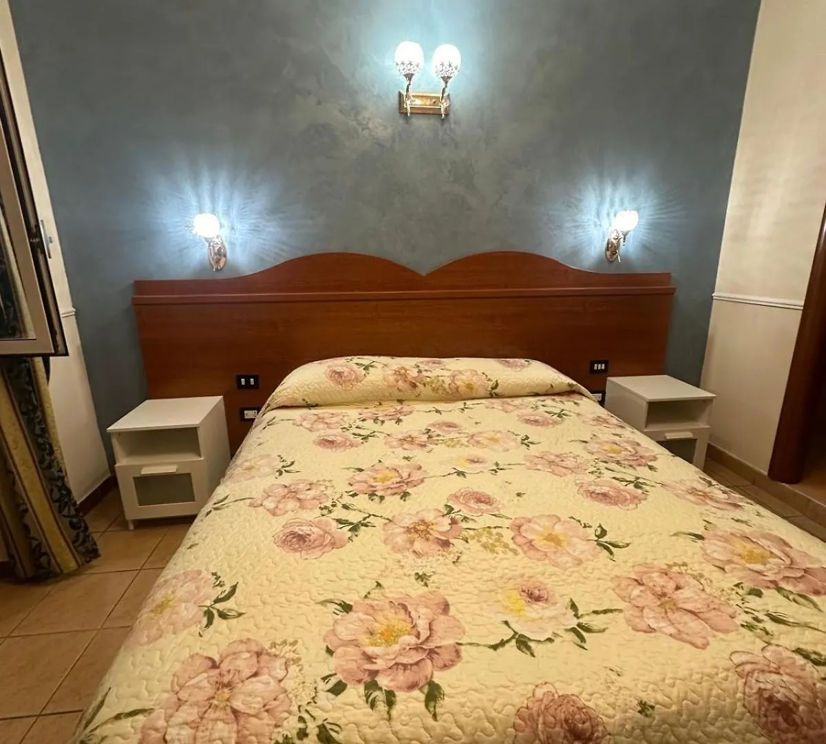Affittacamere Termini station rooms holidays Roma